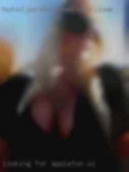 Looking Appleton, WI for a very special playmate.