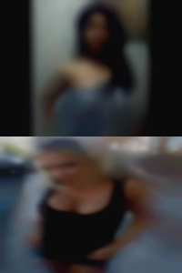 Nice horny looking for someone to naked woman!!!