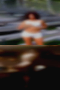 I'm into swinging women looking sex art and music.